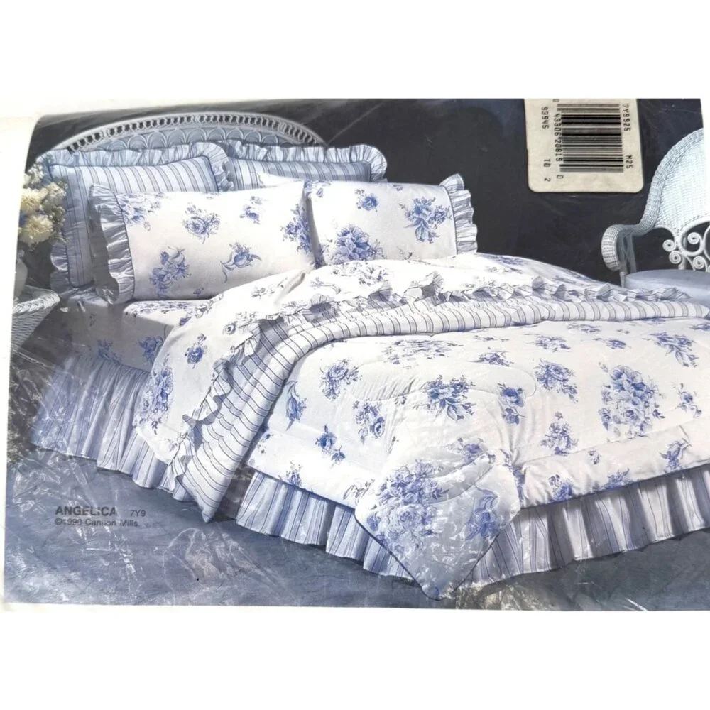 VTG NIP CANNON ROYAL FAMILY 1990 ANGELICA BLUE FLORAL FULL FITTED SHEET COTTAGE